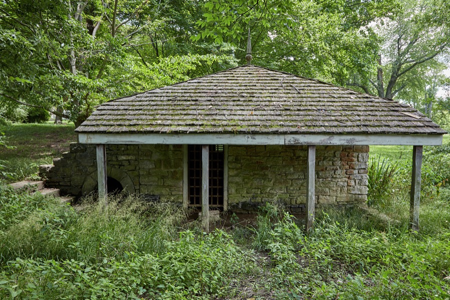 Outbuilding at the Farmington Historic Plantation, a living-history museum in Louisville, Kentucky's largest city, which lies along the winding Ohio River across from the state of Indiana