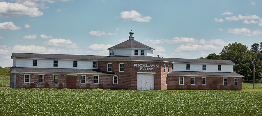 Richlawn Farm's barn in Carrollton, Kentucky, once home of a tobacco grower and broker Ralph M. Barker, known as "Mr. Tobacco," who also had a downtown building in his name during the height of Carrollton's run as the world's second (some say third) largest supplier of burleigh tobacco in the early and mid-1900s
