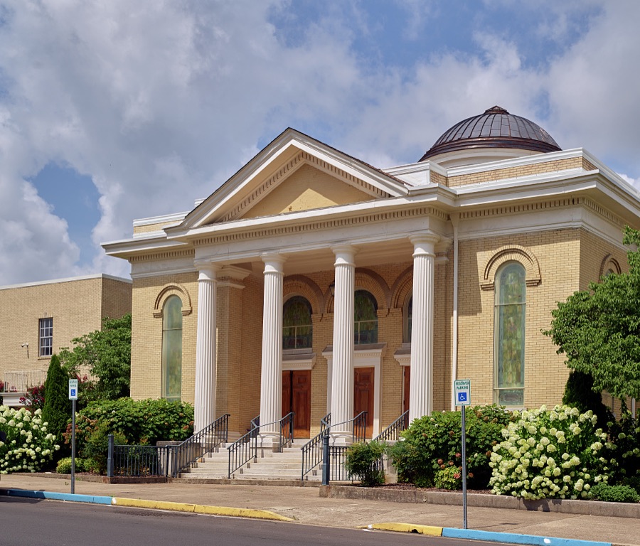 The First Methodist Church in Franklin, a Kentucky town on the Tennessee border