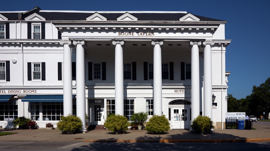 The Boone Tavern Hotel and Restaurant, completed in 1909 and named for the legendary Appachian pathfinder, in Berea, Kentucky