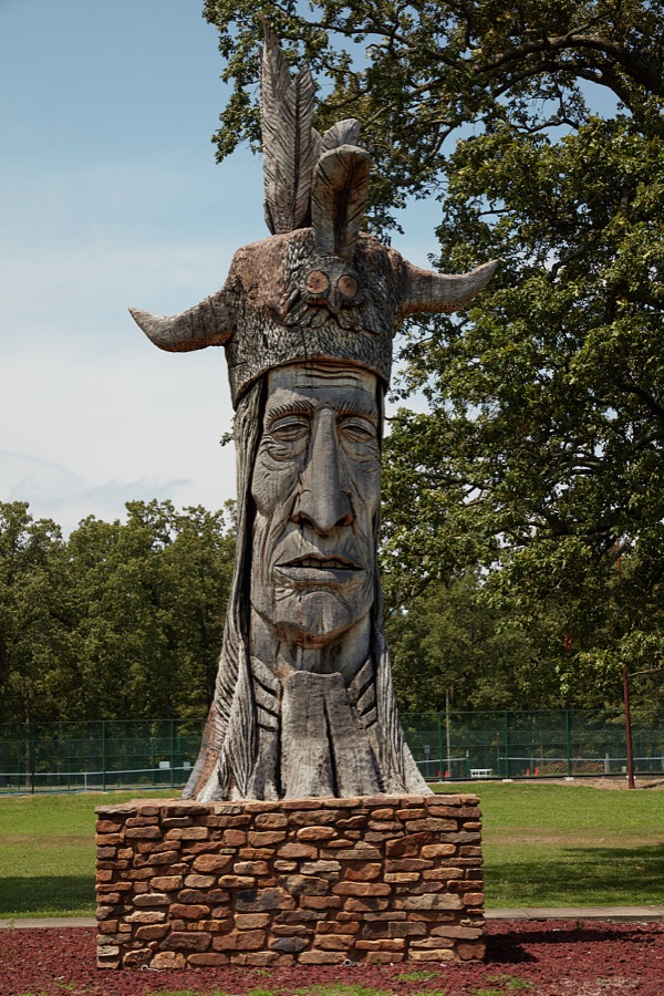 "Wacinton," one of Hungarian-born artist Peter Toth's "Whispering Giants" hand-chisled carvings