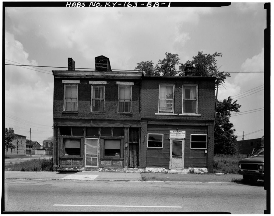 Phoenix Hill Historic District, 905 East Muhammad Ali Boulevard (Commercial-Residential Building), Louisville, Jefferson County, KY
