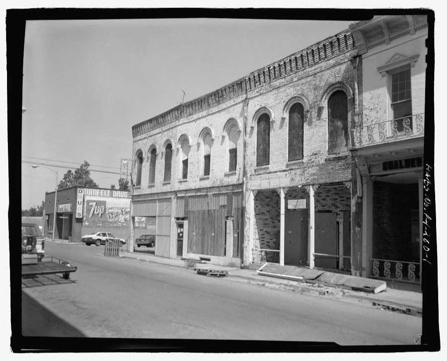 Lorene's, 200 Block of Clinton Street, Hickman, Fulton County, KY