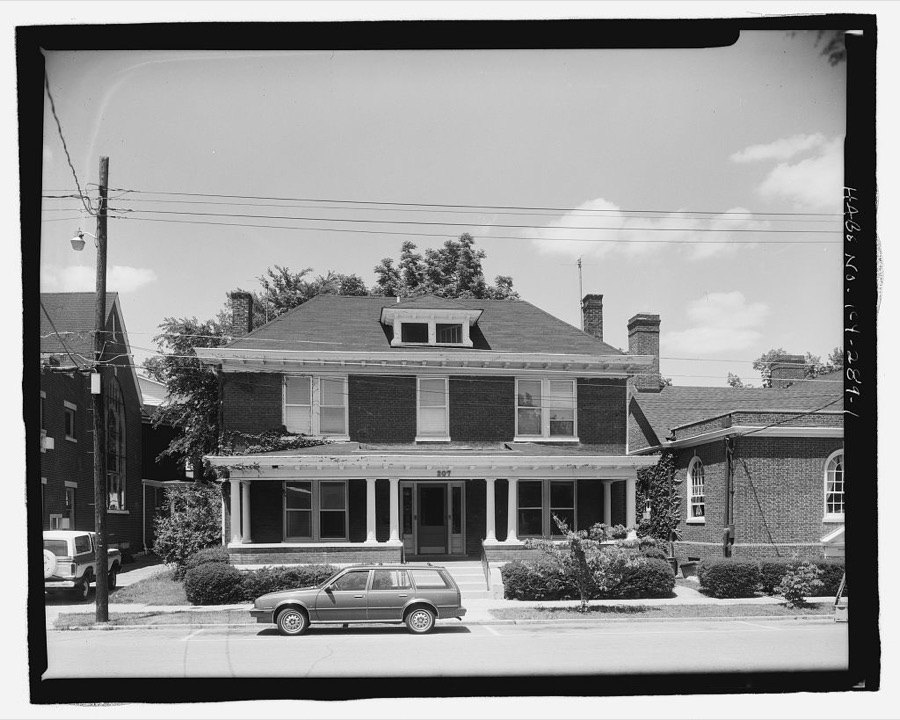 307 West Broadway (House), Danville, Boyle County, KY