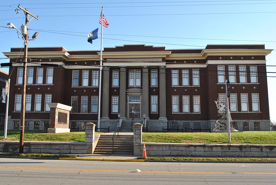 Photograph of Lebanon Junior High School and Lebanon High School