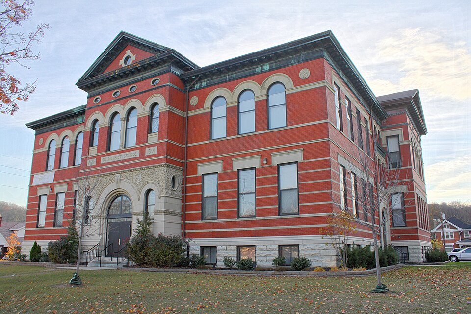 Photograph of Fifth District School
