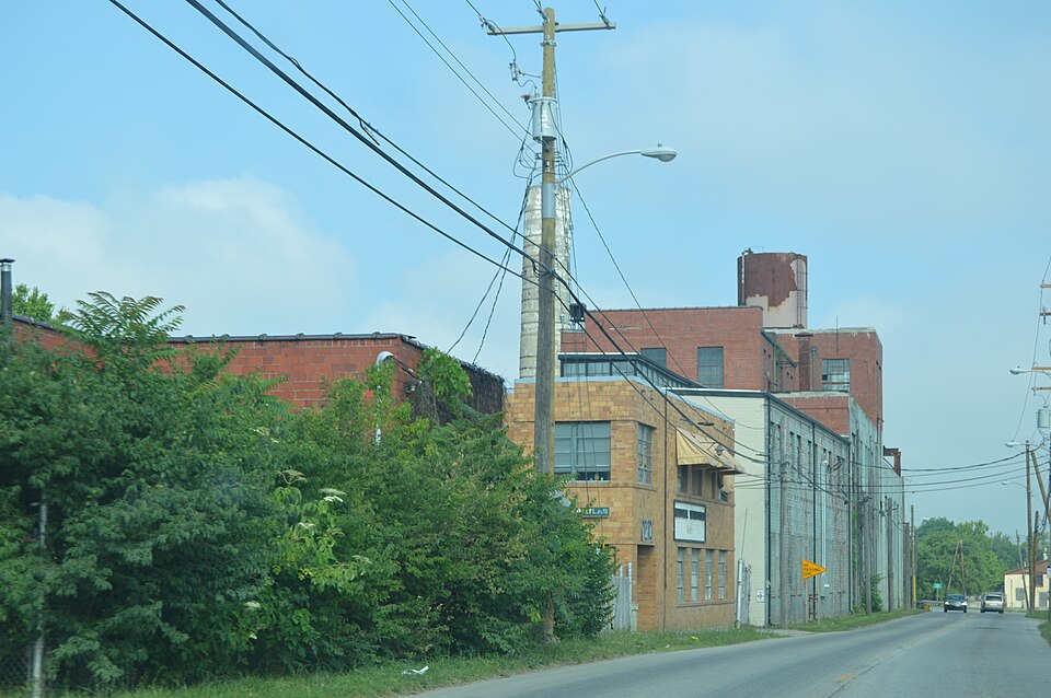 Photograph of James E. Pepper Distillery