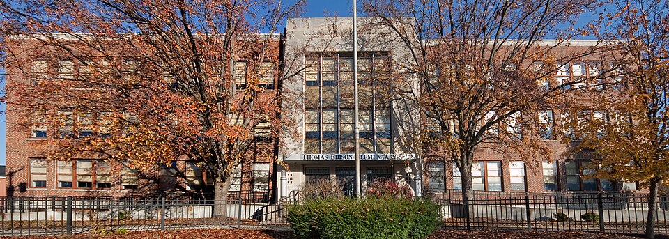 Photograph of Fourth District Elementary School
