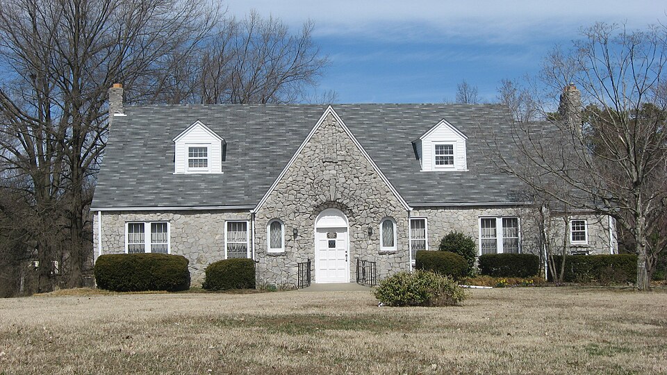 Photograph of Murray Woman's Club Clubhouse