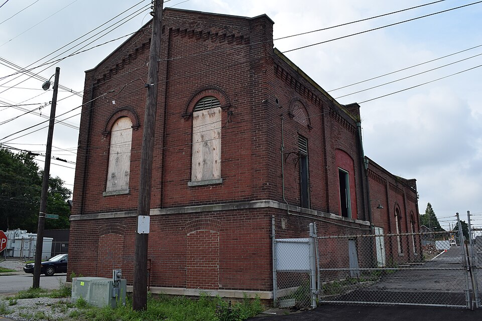 Photograph of Louisville Gas and Electric Company Service Station Complex