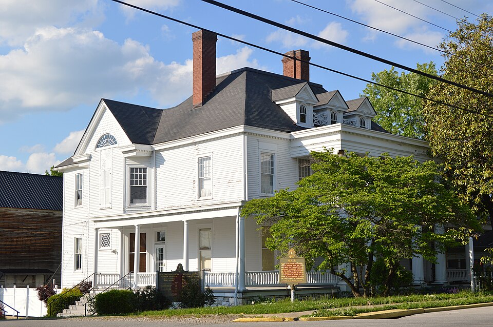 Photograph of Kavanaugh Academy