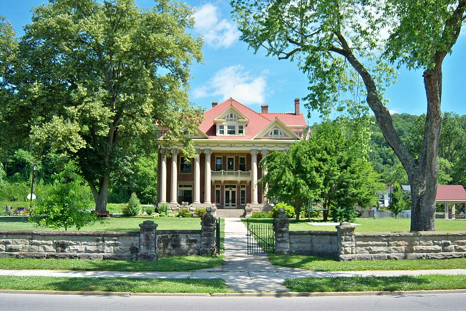 Photograph of Mayo Mansion