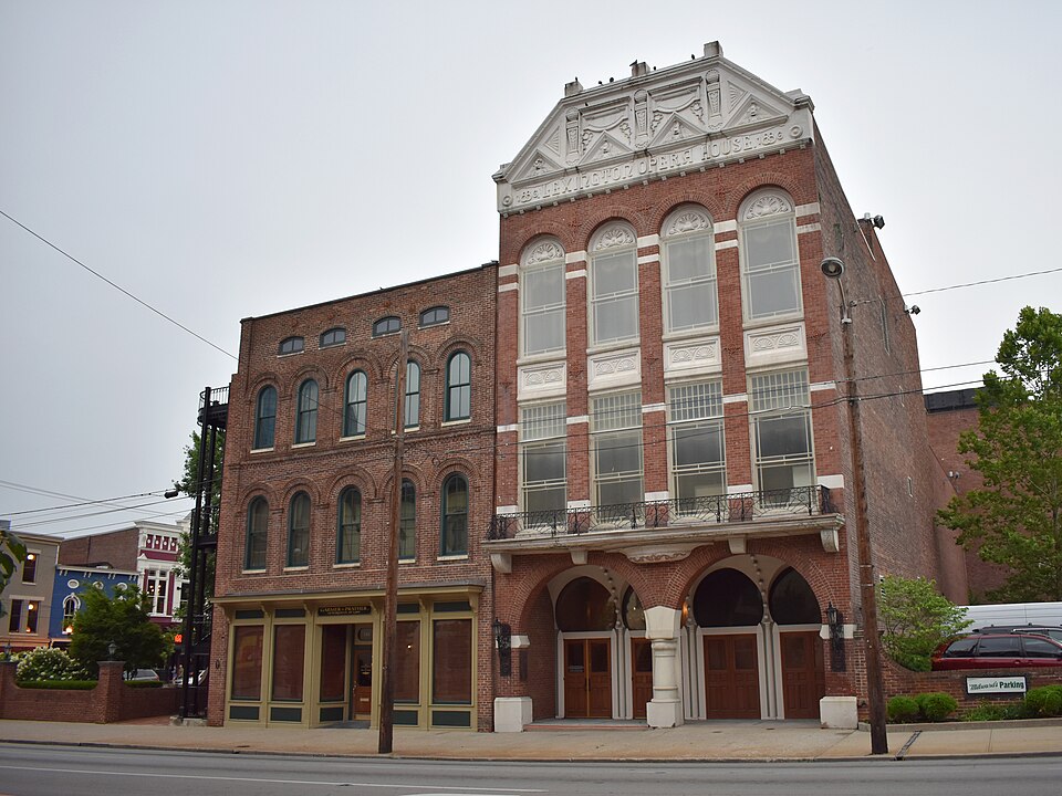 Photograph of Opera House and Yates Bookshop Building