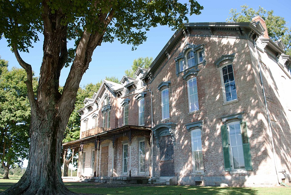 Photograph of Joseph Holt House and Chapel
