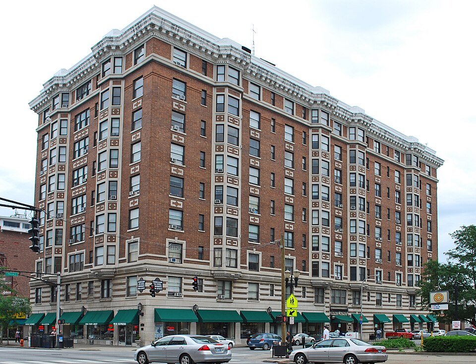 Photograph of Weissinger-Gaulbert Apartments