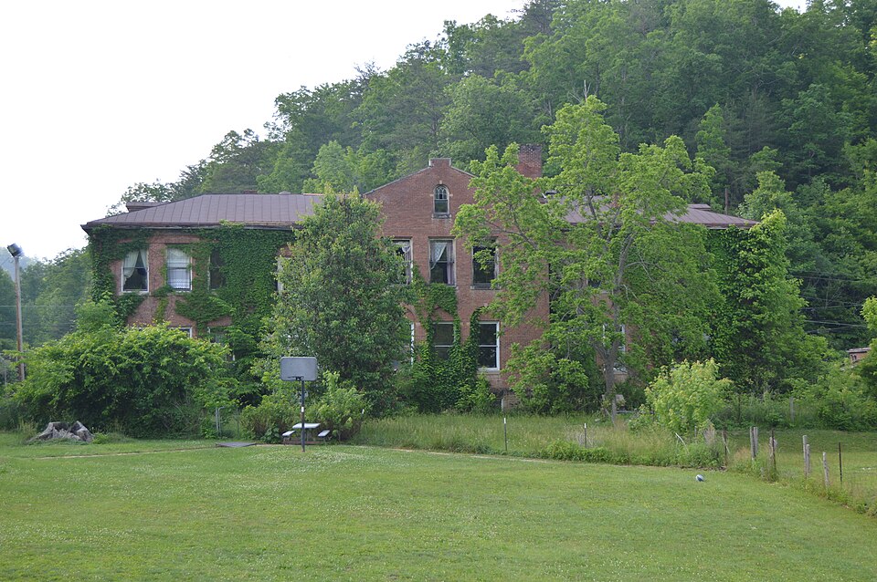 Photograph of Frenchburg School Campus