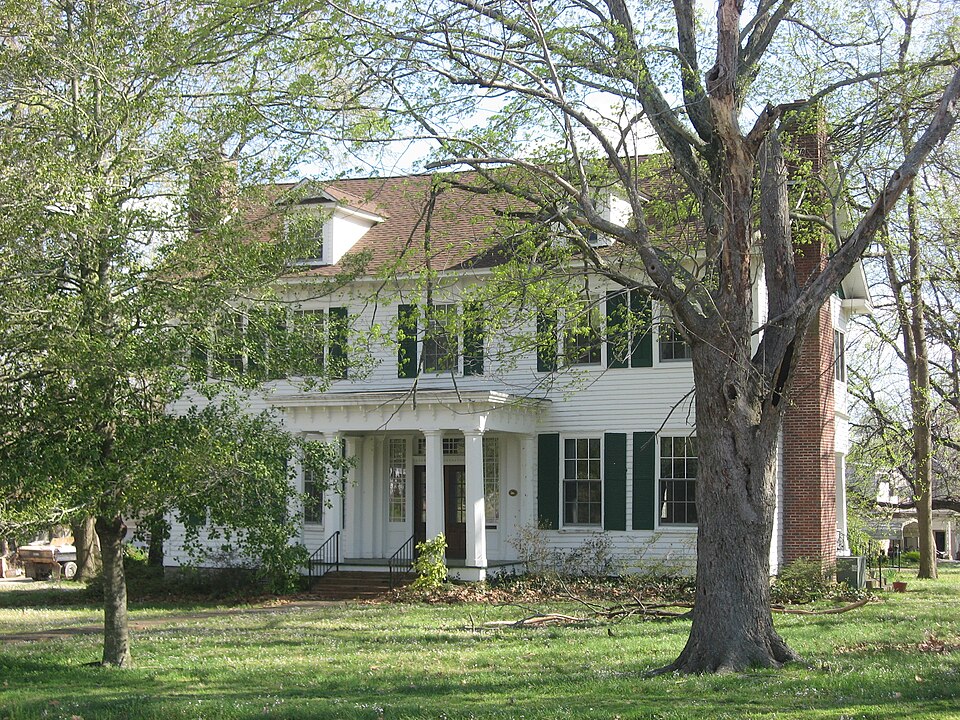 Photograph of Ben F. Carr Jr. House