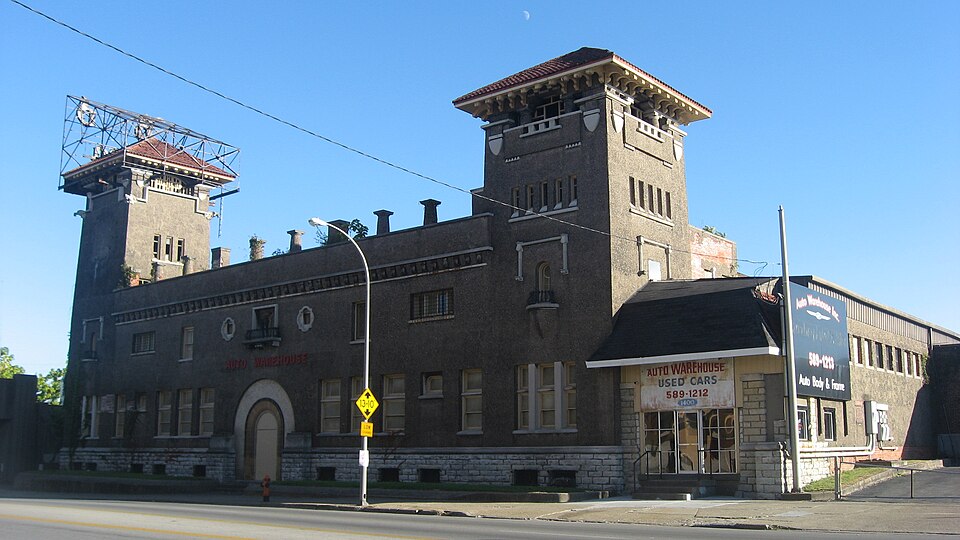 Photograph of Whiteside Bakery