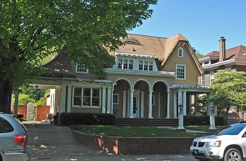 Photograph of Lon Rogers House