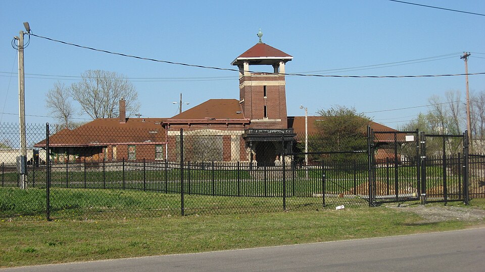Photograph of Henderson Louisville and Nashville Railroad Depot