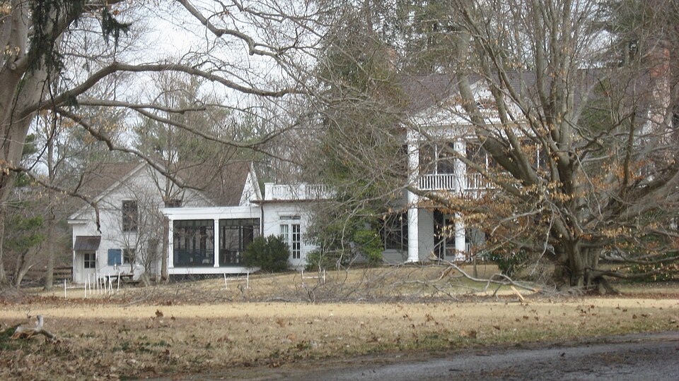 Photograph of Simrall-Warfield House