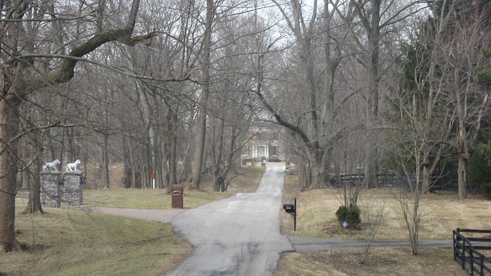 Photograph of Barber-Barbour House