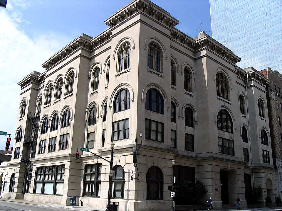 Photograph of Old United States Customshouse and Post Office and Fireproof Storage Company Warehouse