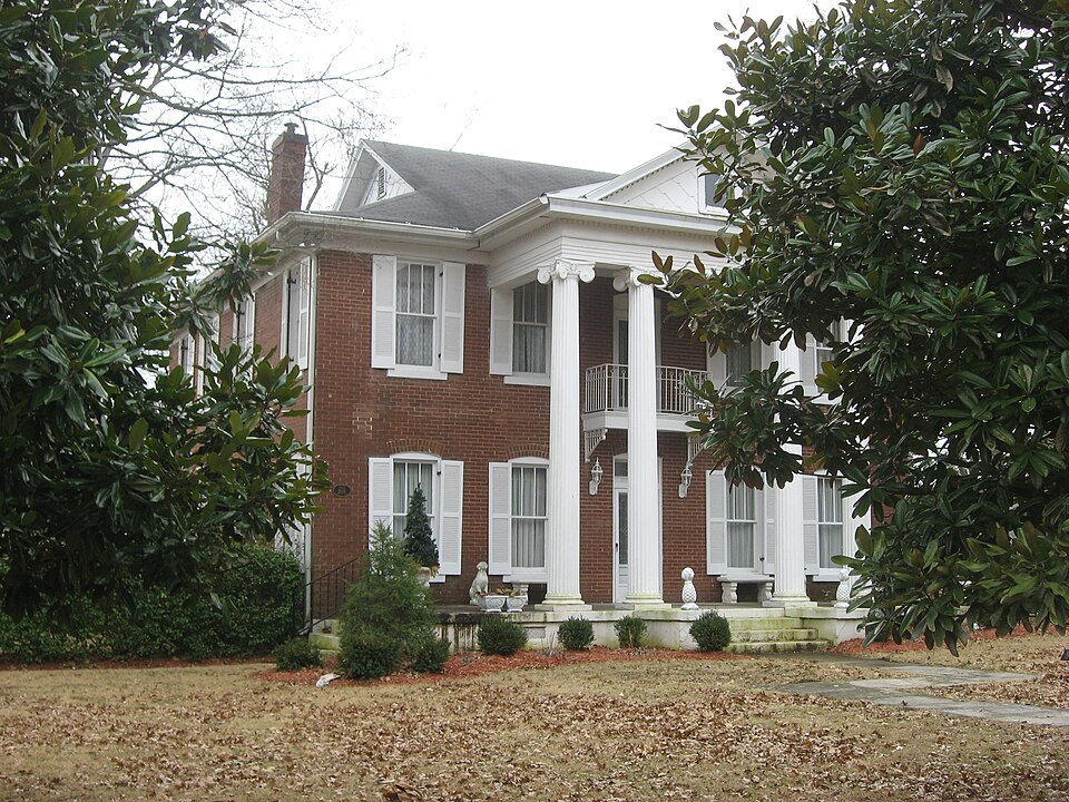 Photograph of G.W. Davidson House and Bank
