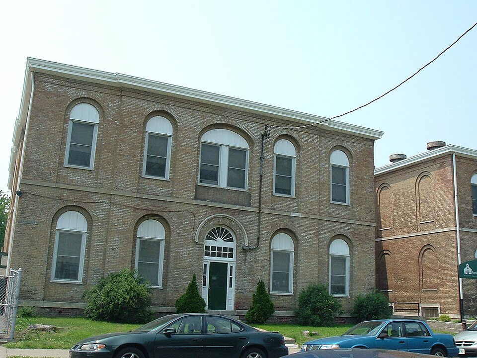 Photograph of Montgomery Street School