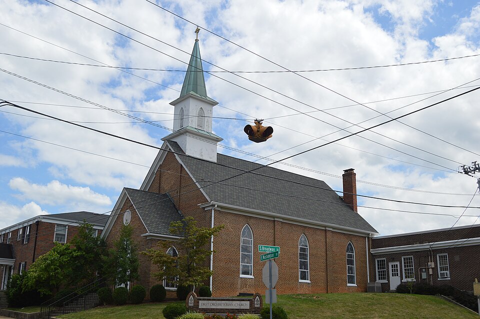 Photograph of First Presbyterian Church