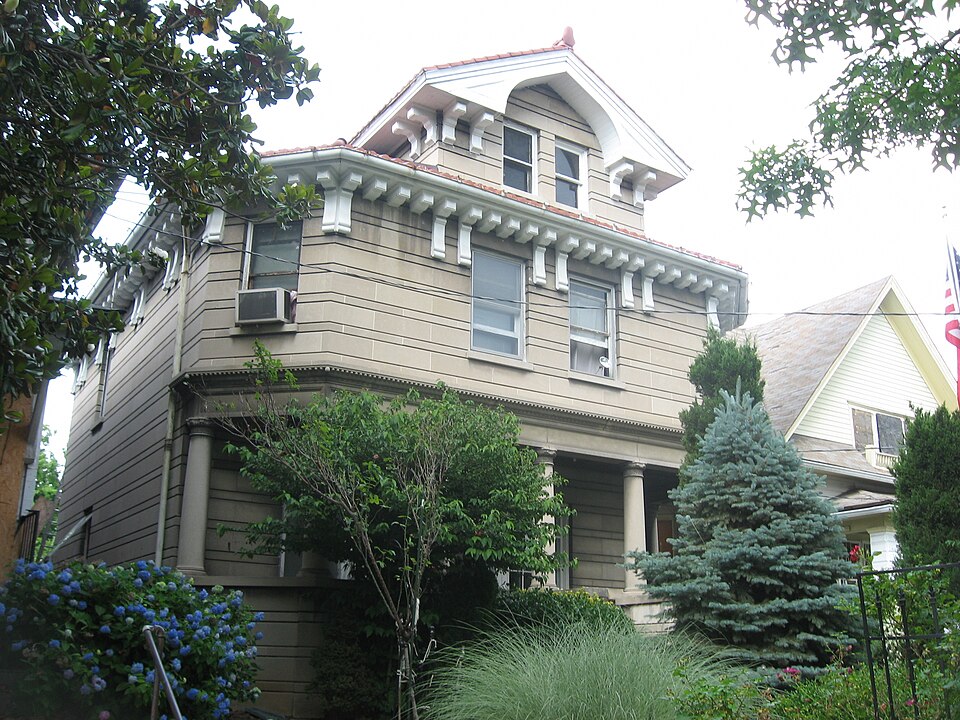 Photograph of J.W. Diebold, Jr. House