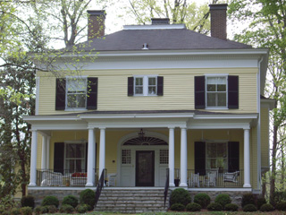 Photograph of Hausgen House
