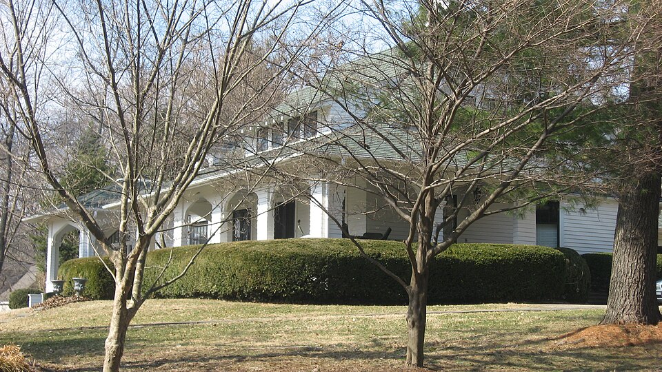 Photograph of Presbyterian Manse