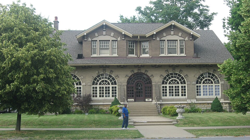 Photograph of F.M. Tiller House