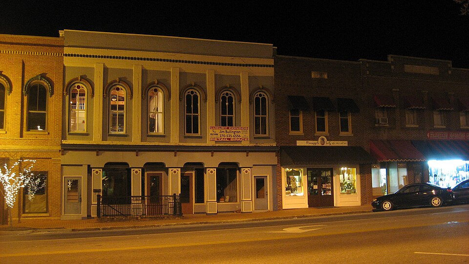 Photograph of Franklin Downtown Commercial District