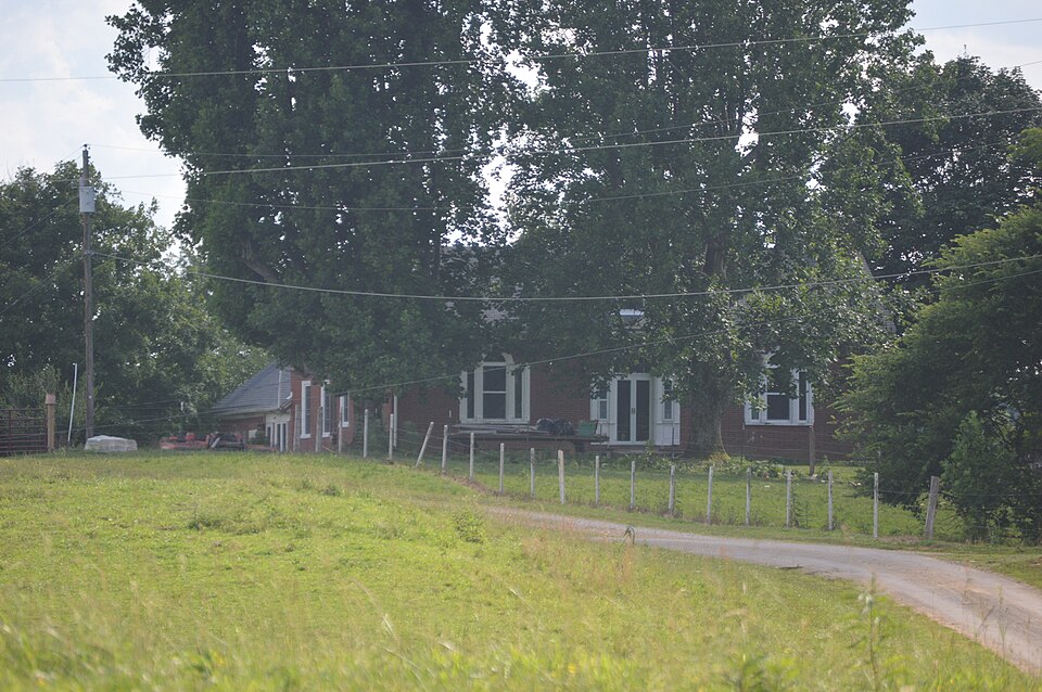 Photograph of Elmore-Carter House