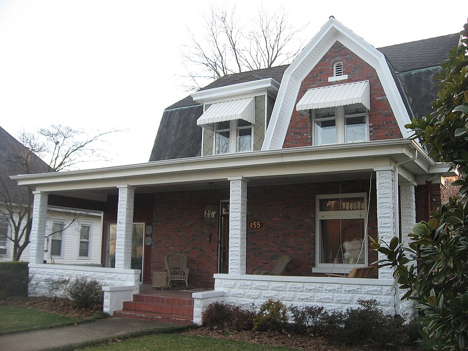 Photograph of Tom Henderson House