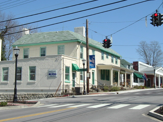 Photograph of Middletown Inn
