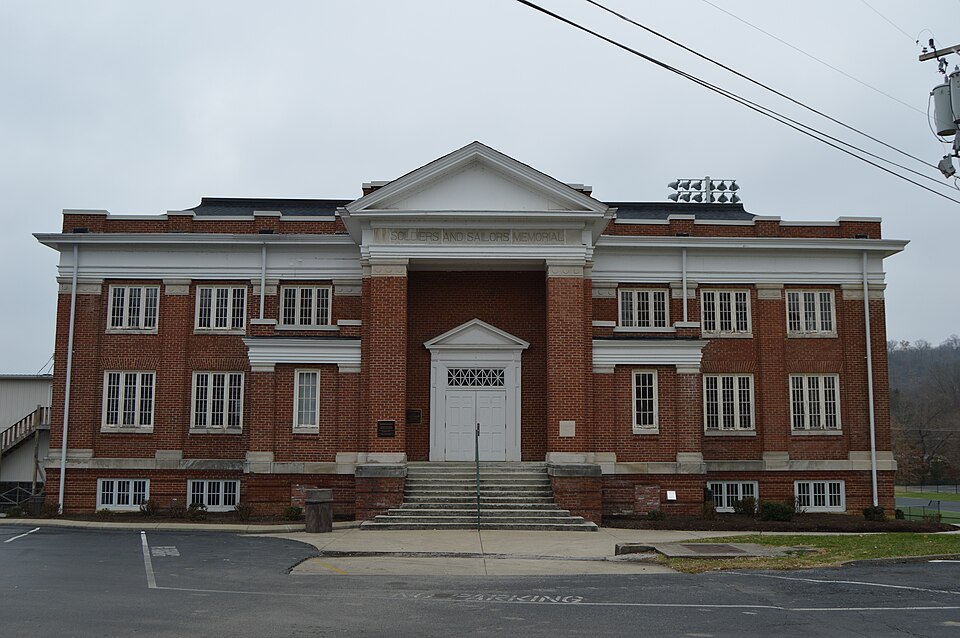 Photograph of Soldiers and Sailors Memorial Gymnasium