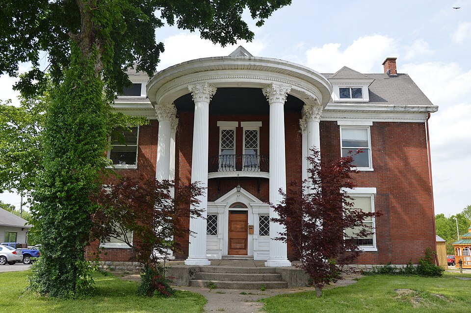 Photograph of Bayne House
