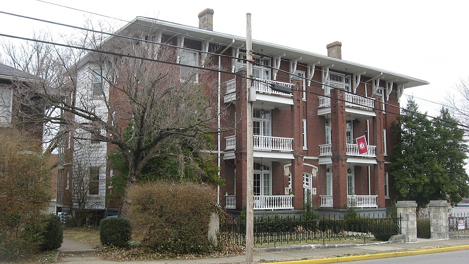 Photograph of St. James Apartments