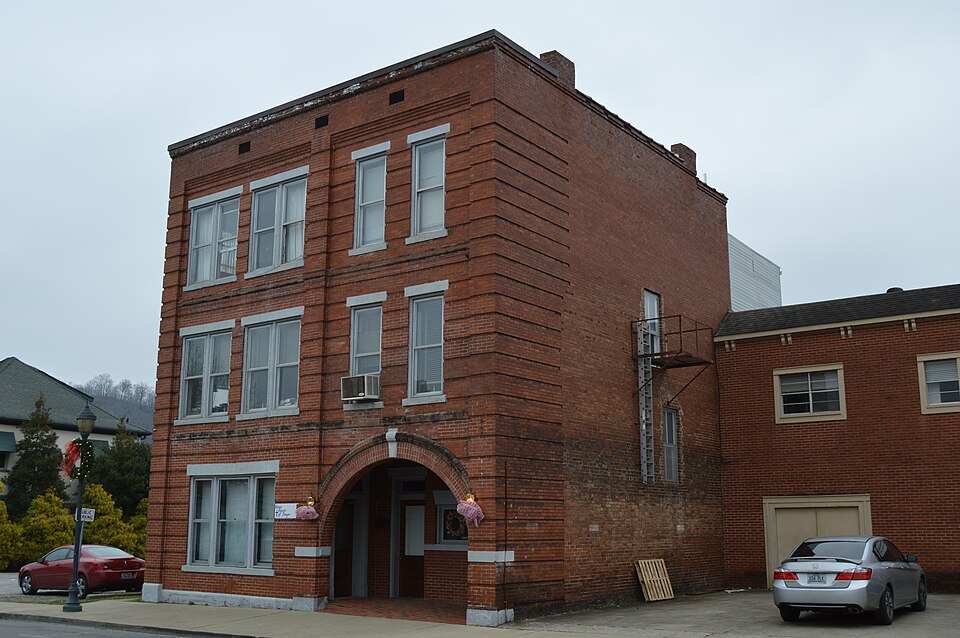 Photograph of Mitchell Building-First State Bank Building
