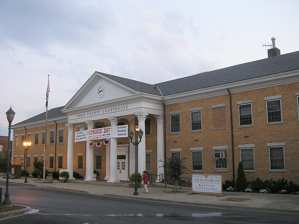 Photograph of Barbourville Commercial District