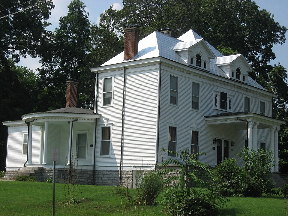 Photograph of Woodson Lewis House