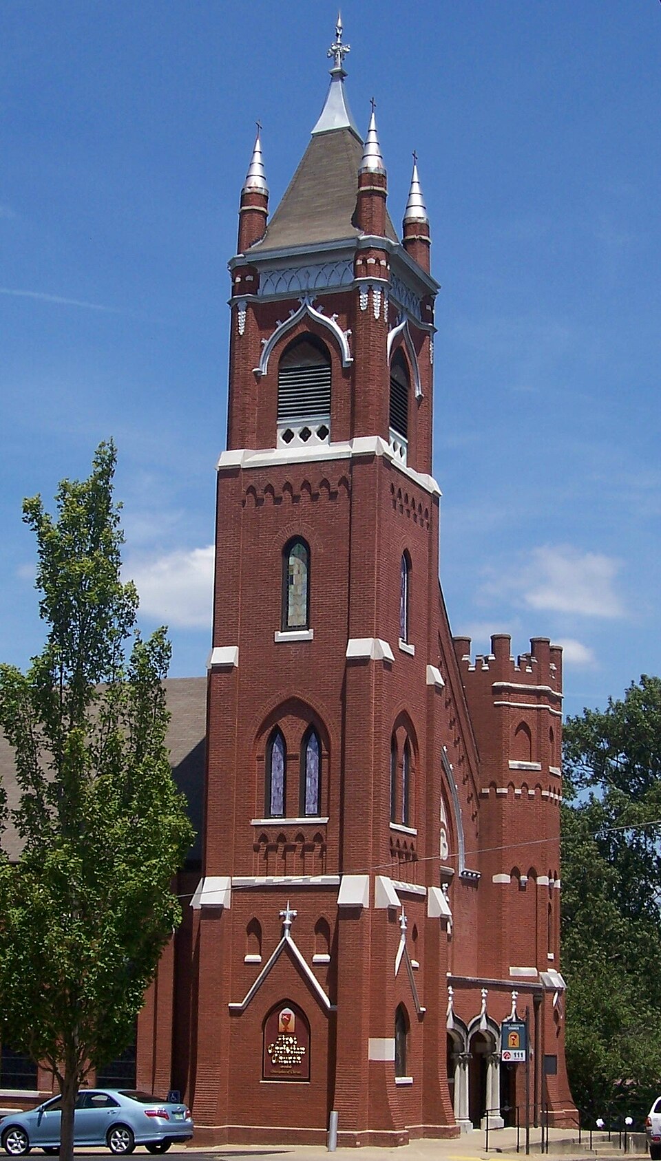 Photograph of First Christian Church