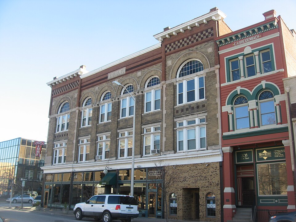 Photograph of Odd Fellows Building
