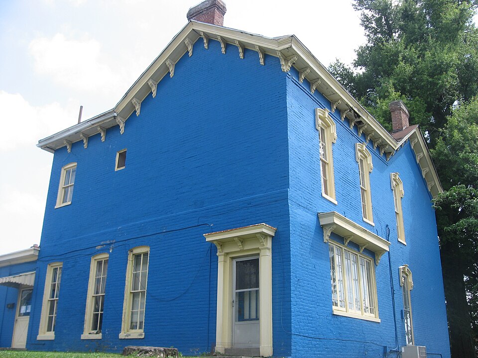 Photograph of Larue-Layman House