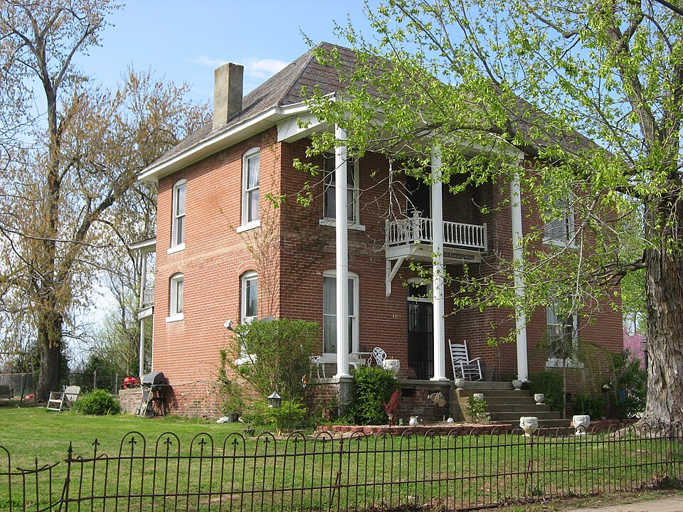 Photograph of W.W. Kington House