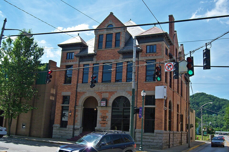 Photograph of First National Bank Building