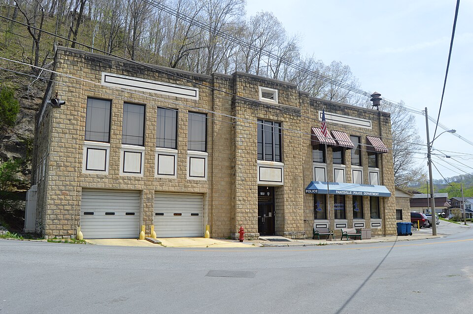 Photograph of Paintsville City Hall